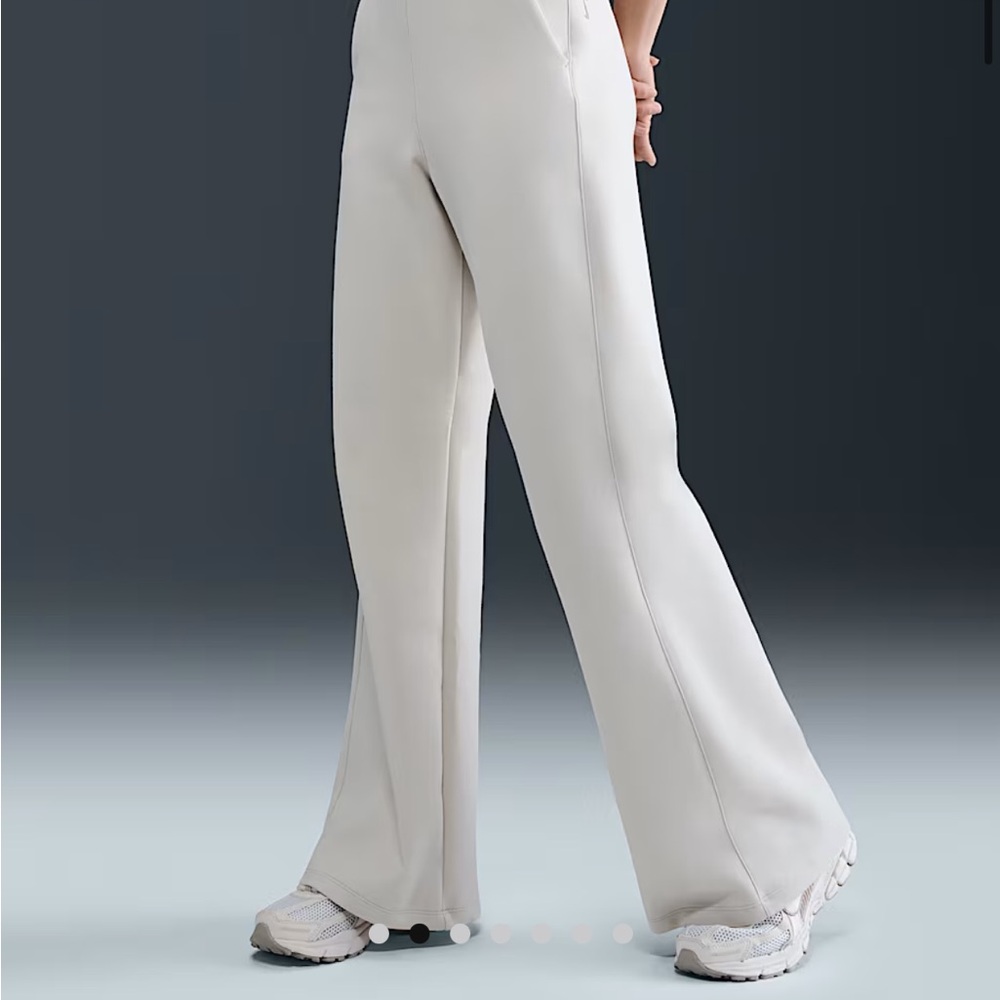 Nike Wide Leg ImpossiblySoft Pants